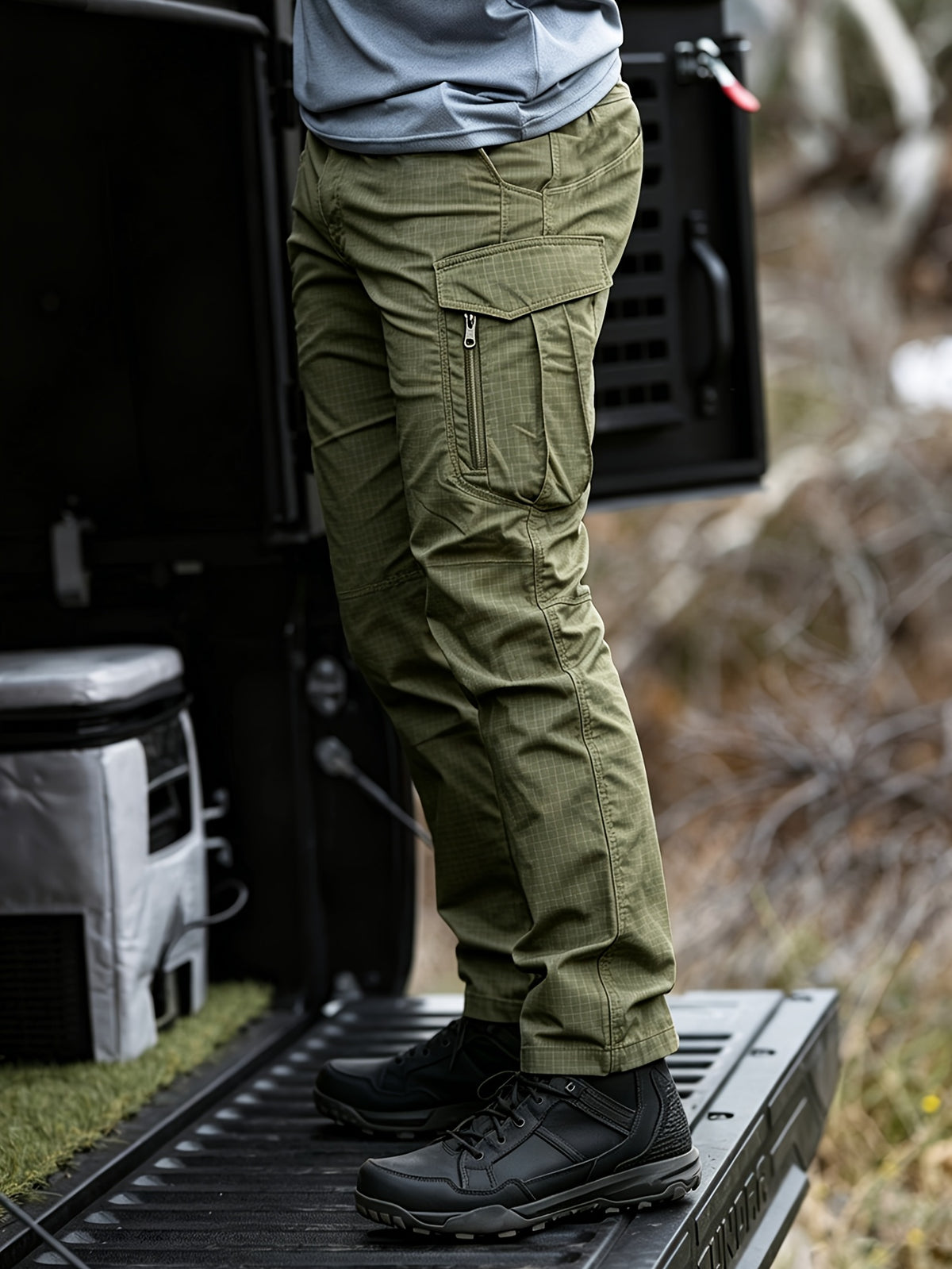Men's Work Cargo Pants, Army Green, Stretch Tear-resistant Lightweight Commuter Pants/ Training Pants/Hiking Pants, Water-Resistant Multi-Pocket Utility Work Pants and Outdoor Casual Pants, for Outdoor Camping & Hiking, Durable