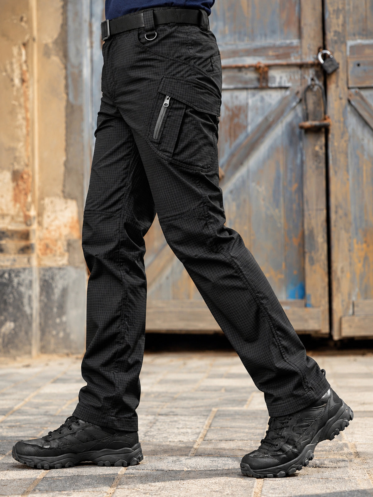 Men's Cargo Pants Work Pants Black, Lightweight Ripstop Outdoor Pants, Durable Water Resistant Work Trousers with 9 Pockets, Abrasion-resistant Fabric, Utility Long Pants for Outdoor Work, Camping, Training, Daily Commute and Casual Wear,1PCS