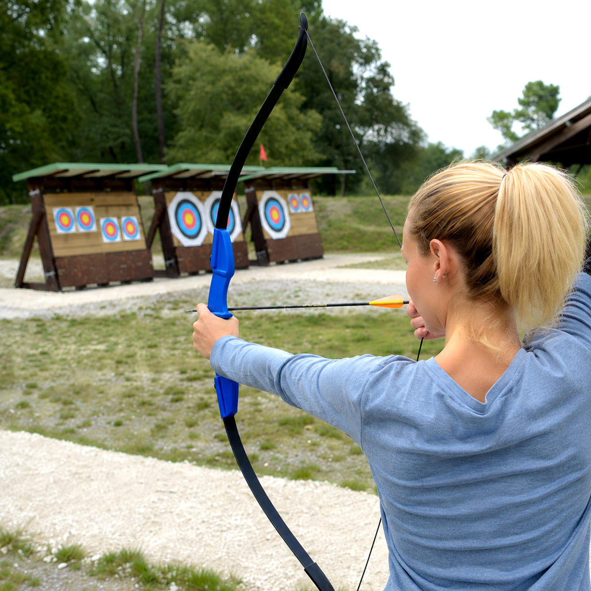 Archery Takedown Recurve Bow 53 inch for Adults,Beginners,Teenagers and Men-Right & Left Handed, Archery Set for Outdoor Target Training Practice,Beginner Recurve Bow, High Accuracy, Stability Performance (20/30/40lbs) Blue, Stylish